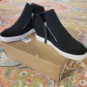 Steve Madden Womens Click Black Ankle Boots Size 7.5 Medium (B, M)